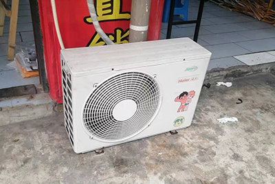 洛扎空调突然不制冷只吹自然风怎么办？