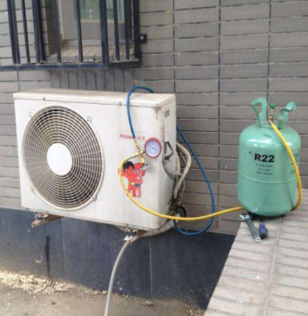洛扎空调加氟